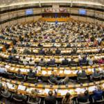 Jóvenes eurodiputados al servicio de grandes multinacionales: EU40