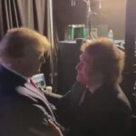El abrazo entre Donald Trump y Javier Milei en la CPAC